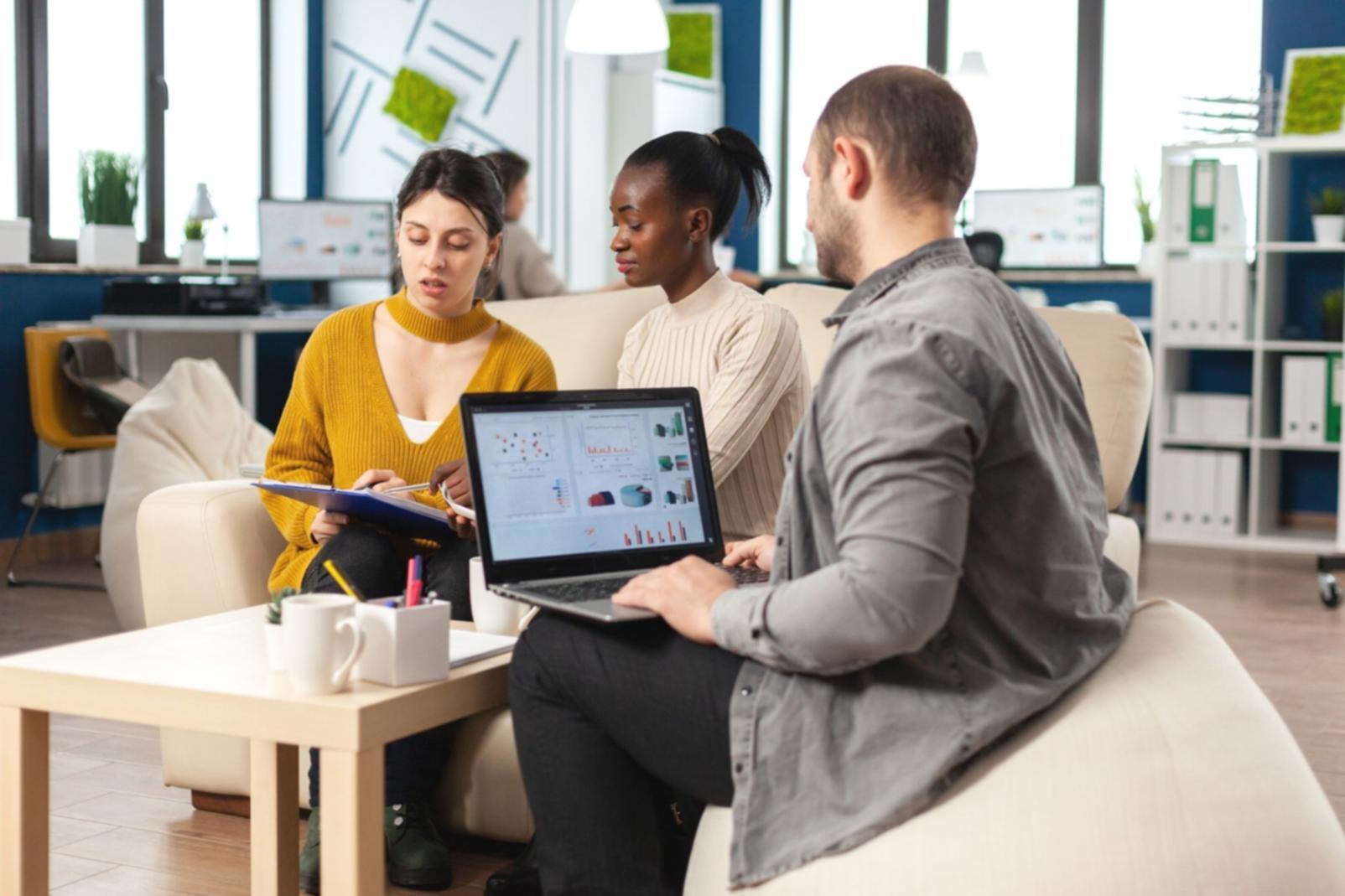 Espace d'apprentissage moderne avec outils financiers